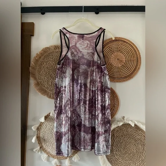 H&M sequin top - Picture 2 of 6